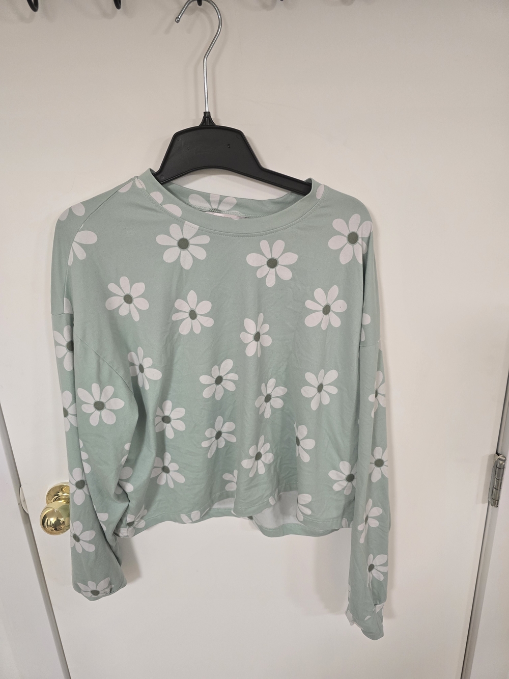 Bluenotes Mint Green Daisy Print Sweatshirt
